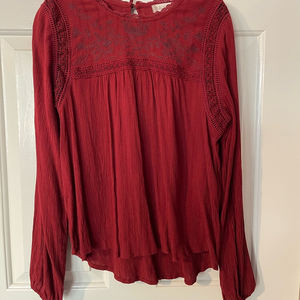 Altar’d State Women’s Long Sleeve Top with detailings